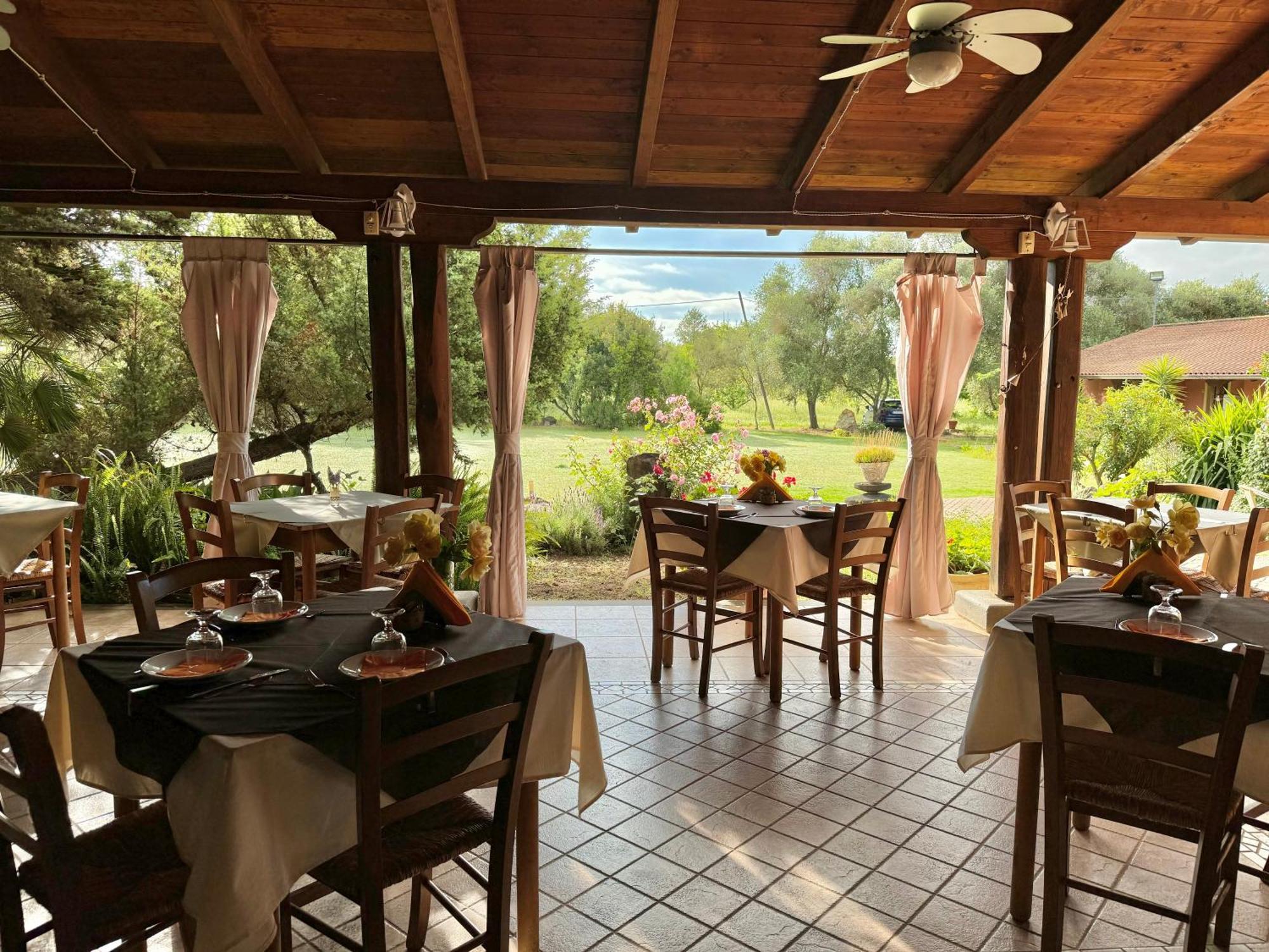 L'Orto Villa San Vero Milis Eksteriør billede