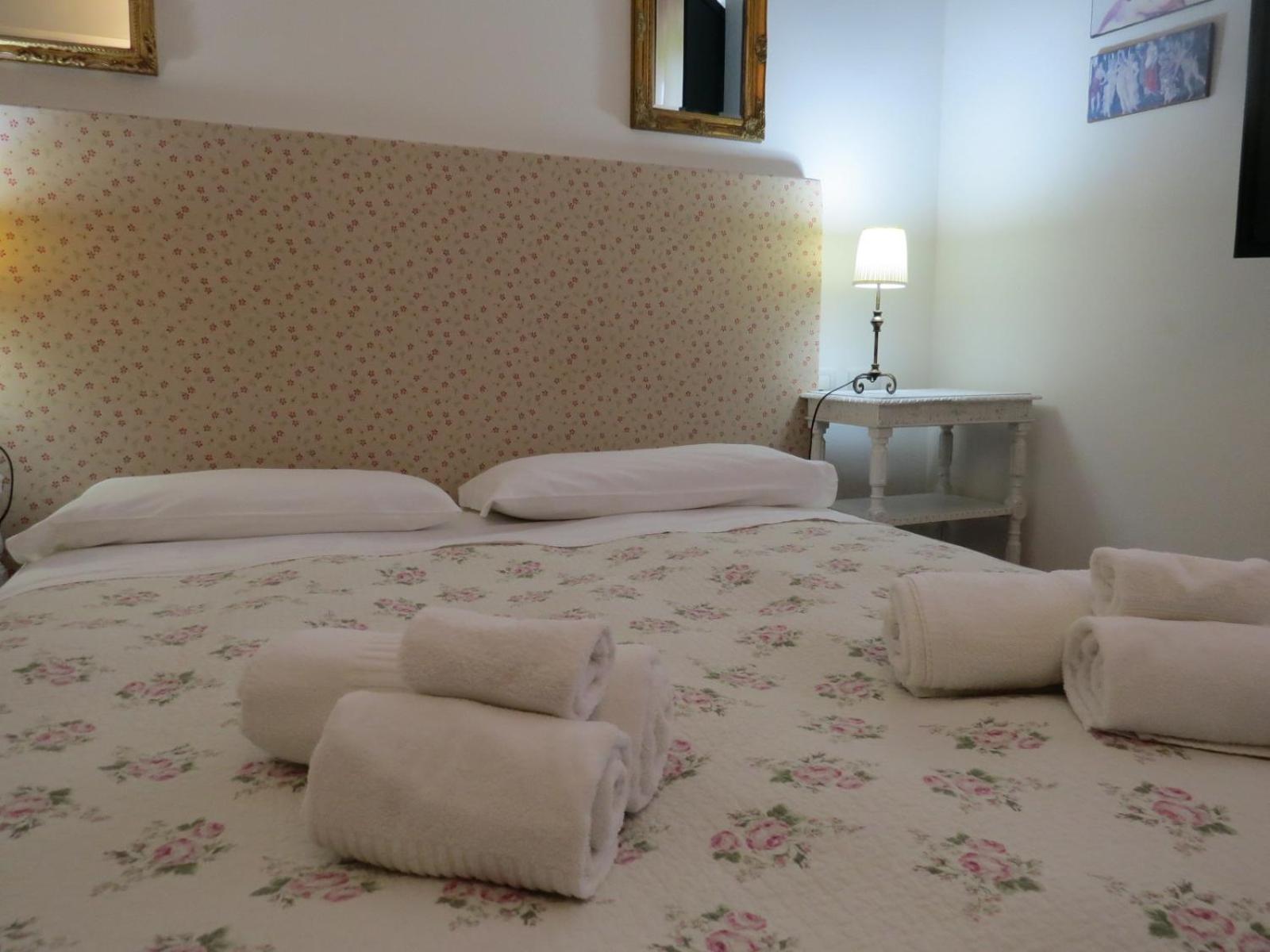 L'Orto Villa San Vero Milis Værelse billede