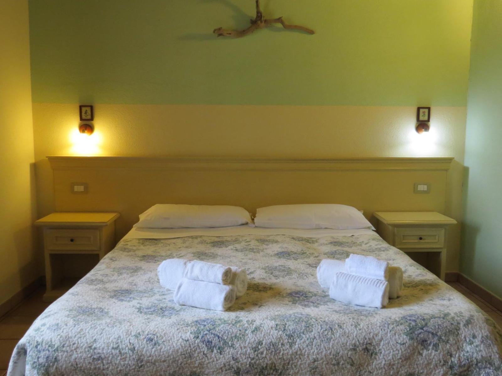 L'Orto Villa San Vero Milis Værelse billede
