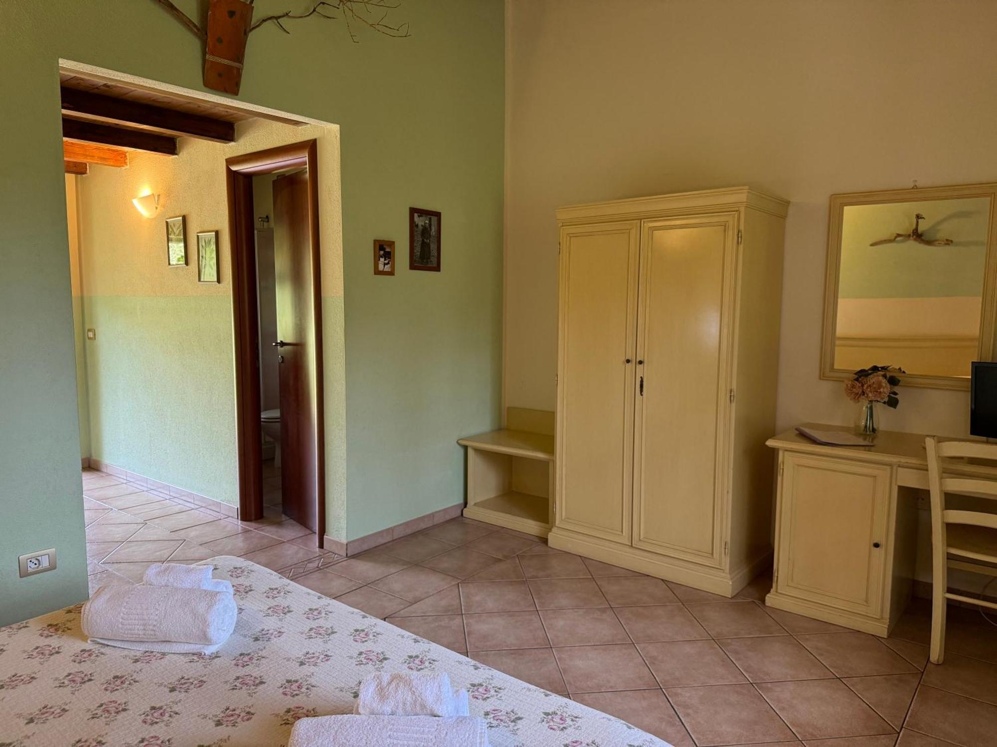 L'Orto Villa San Vero Milis Værelse billede